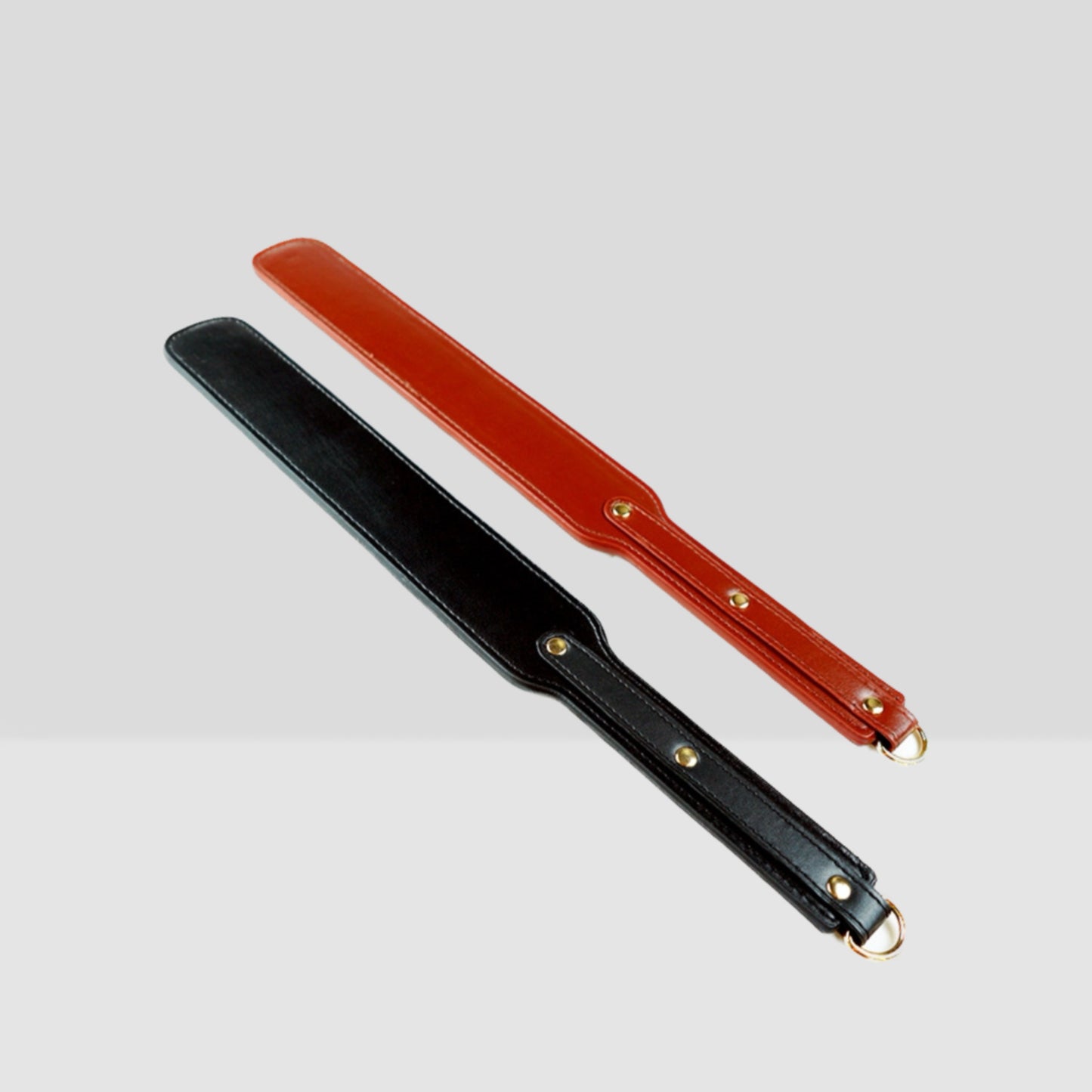 Synthetic Leather Paddle with Metal Hook 45.4cm